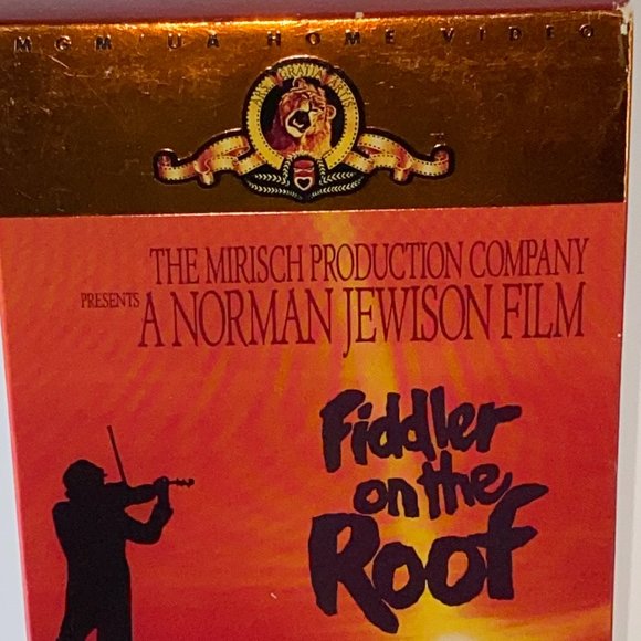 Vintage MGM VHS Tapes Fiddler on the Roof 1971 Movie Video Collectible - Picture 6 of 7